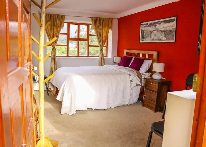 Sacred Valley Couette-café